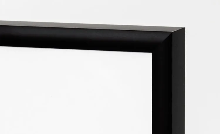 Cornice In Alluminio Nero 28x35 Cm Con Vetro HD E Tappetino Avorio: Elegante Per Poster E Foto