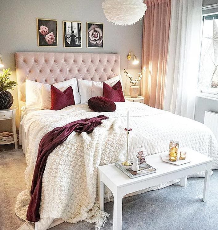 Romantic photo wall in pink and gray
