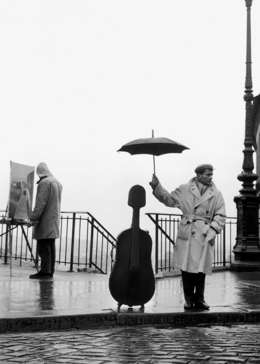 Músico bajo la lluvia Poster 0