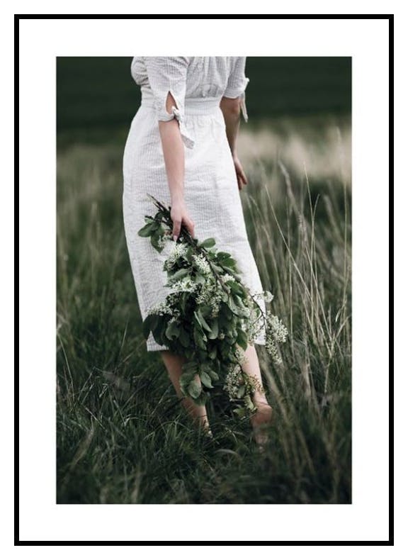 Vrouw Met Boeket Poster (30x40 cm) - Poster Store
