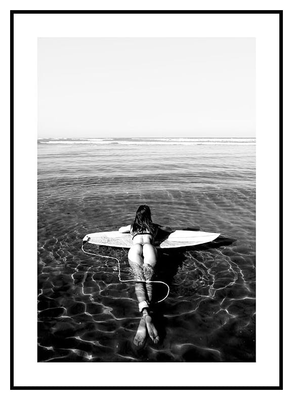 Floating on a Surfboard Poster (30x40 cm) - Poster Store