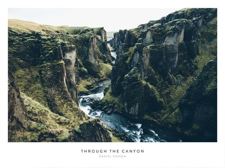 Through the Canyon Plakat 0