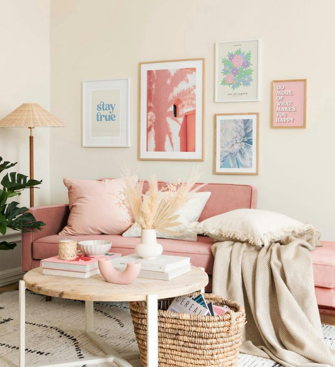 Gallery wall with soft pastels for the joyful living room. Frames in both oak and white wood. (ONE SIZE) - Poster Store
