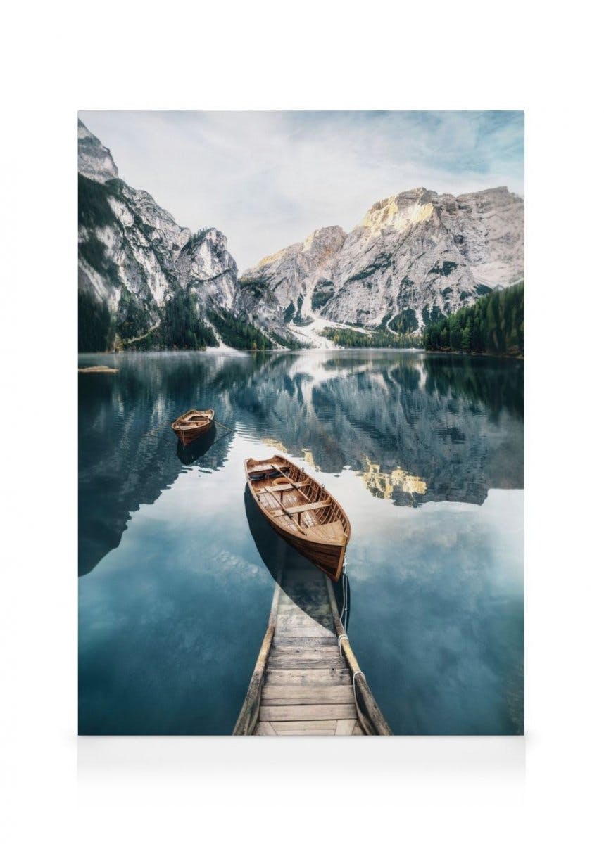 Boat in Mountain Lake Canvas Print (70x100 cm - Oak Frame) - Poster Store