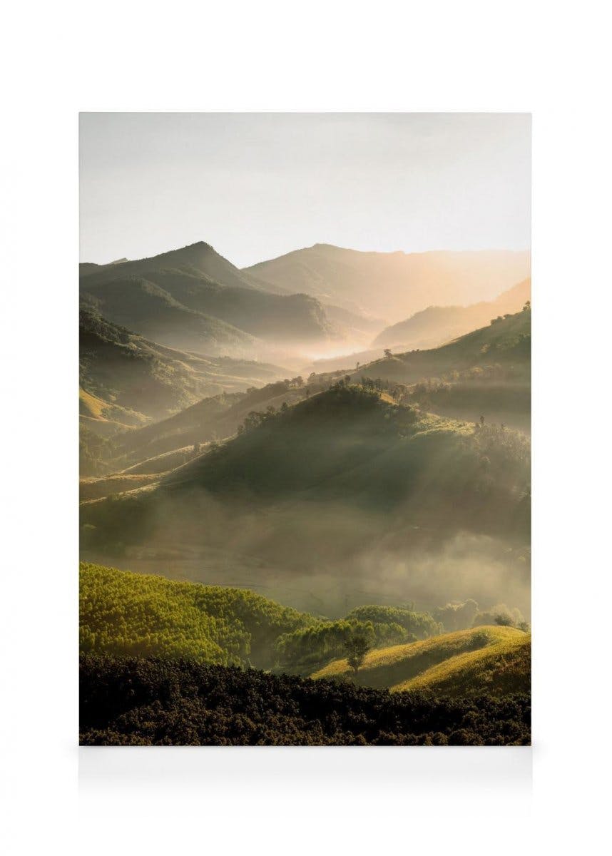 Canvastavlor - Majestätisk Bergsutsikt Canvas (50 x 70 cm - Svart ram) - Poster Store