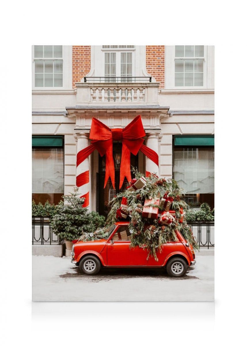 Parked for Christmas Canvas Print (50x70 cm - Black Frame) - Poster Store High Quality Picture Frames