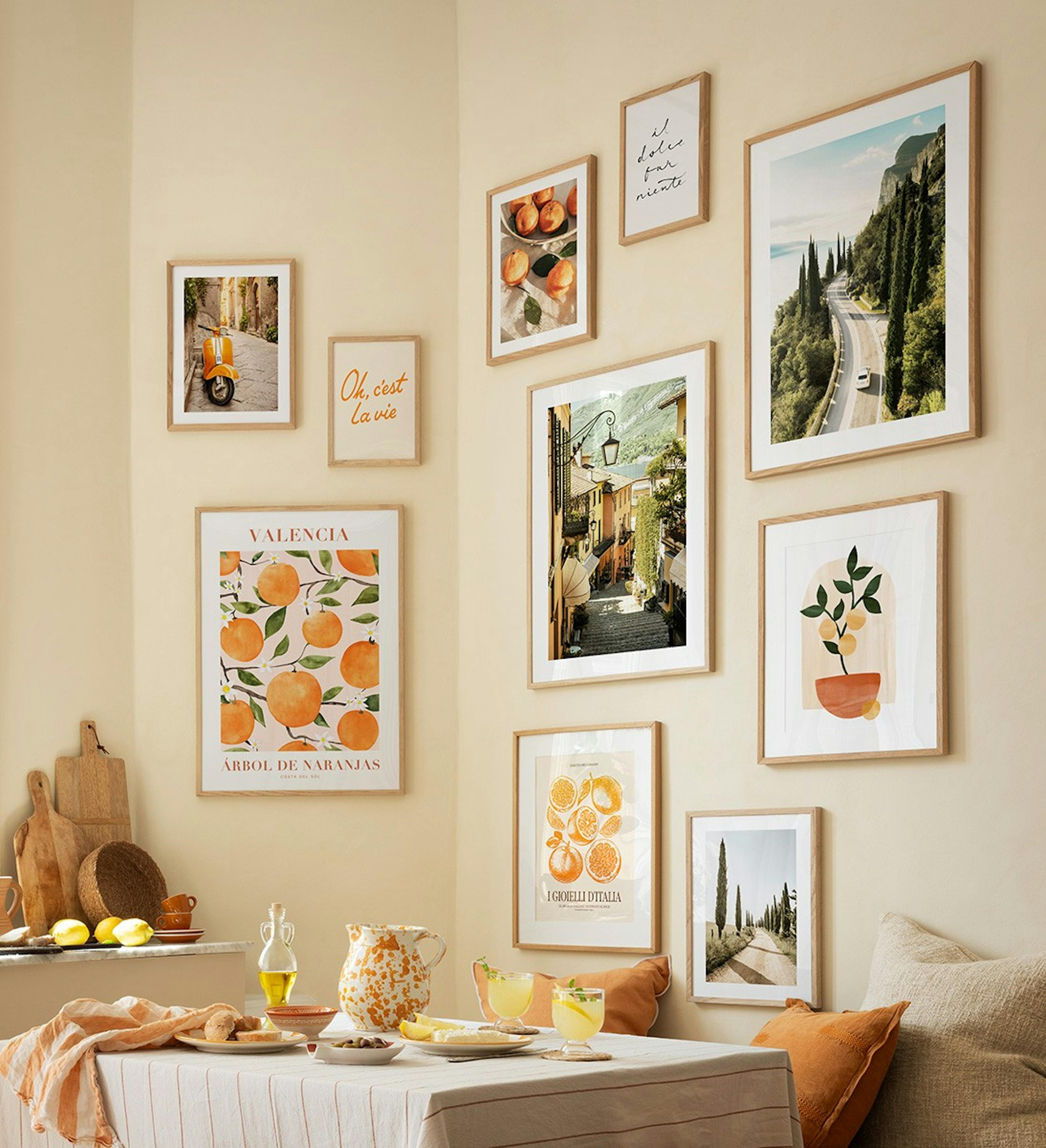 Sunny Oranges and Fresh Greens fotowand
