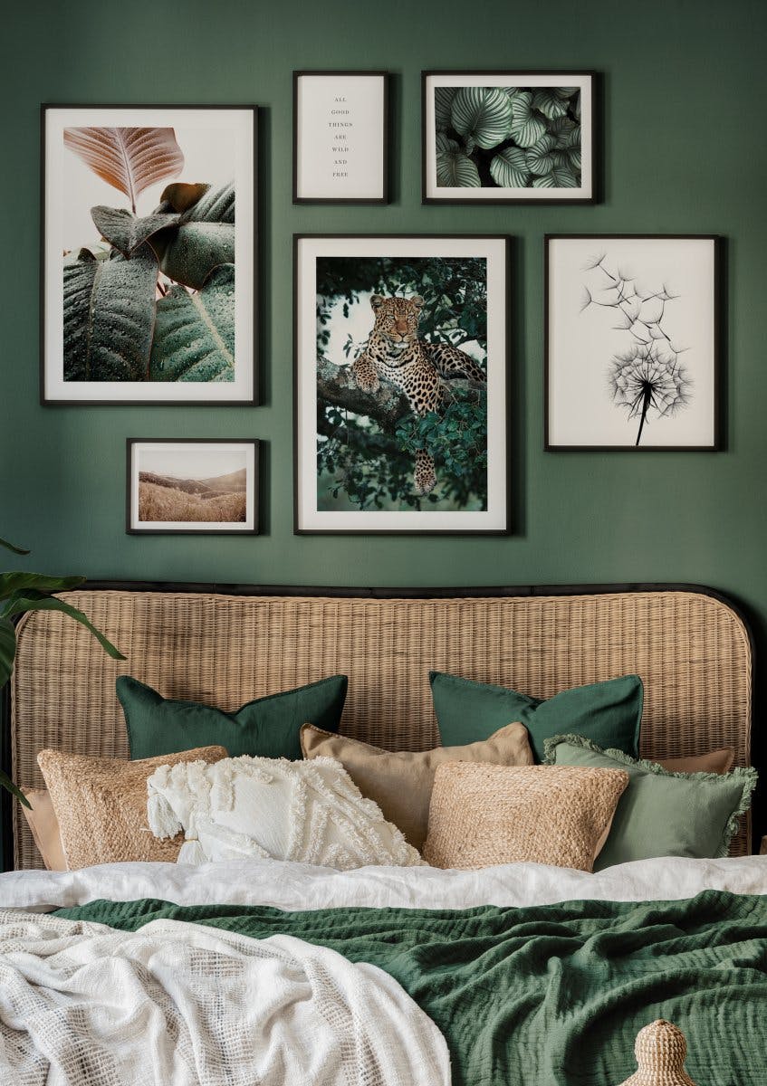 Majestic Leopard Poster (21x30 cm) - Poster Store