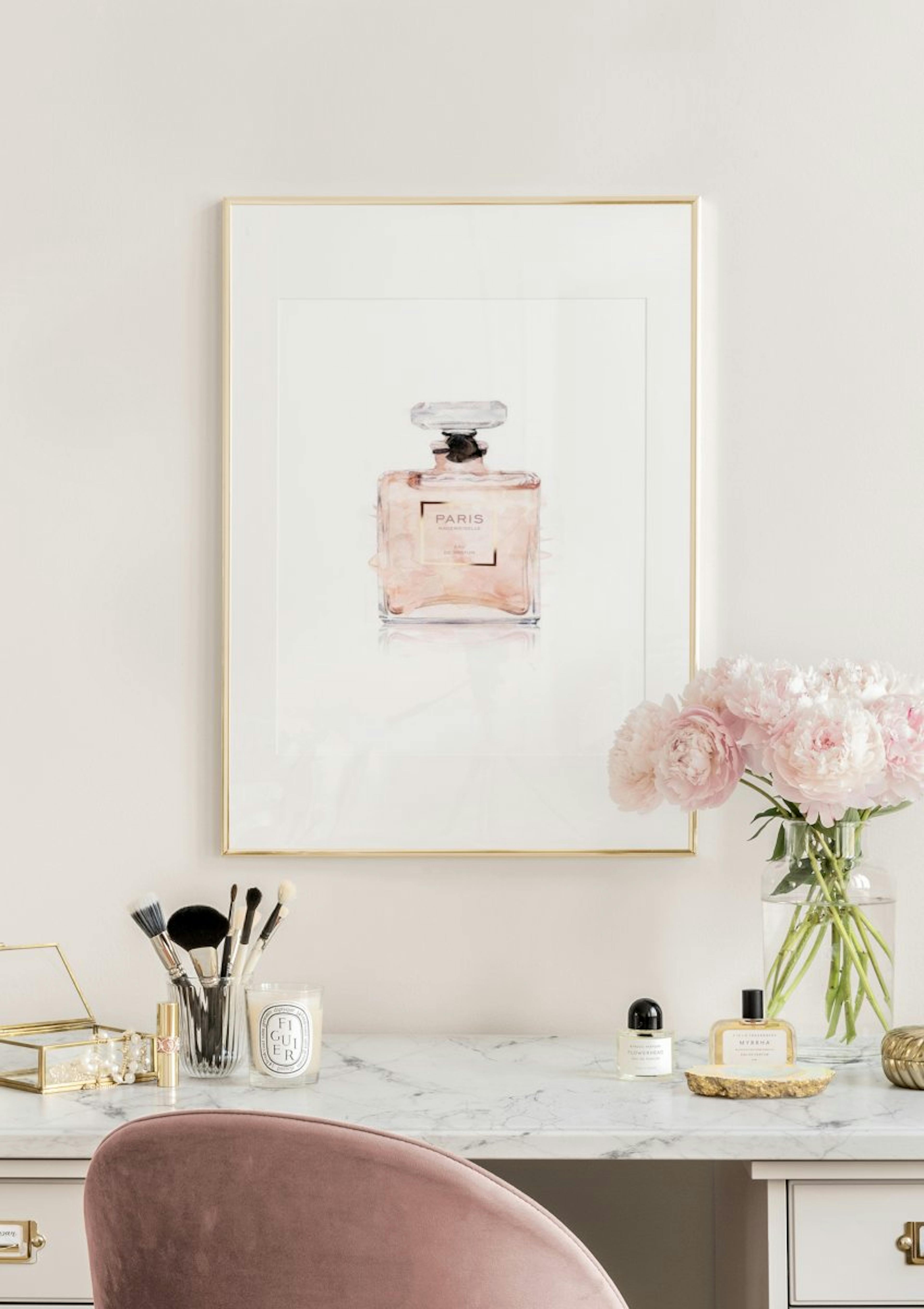 Rózsaszín parfüm poszter thumbnail