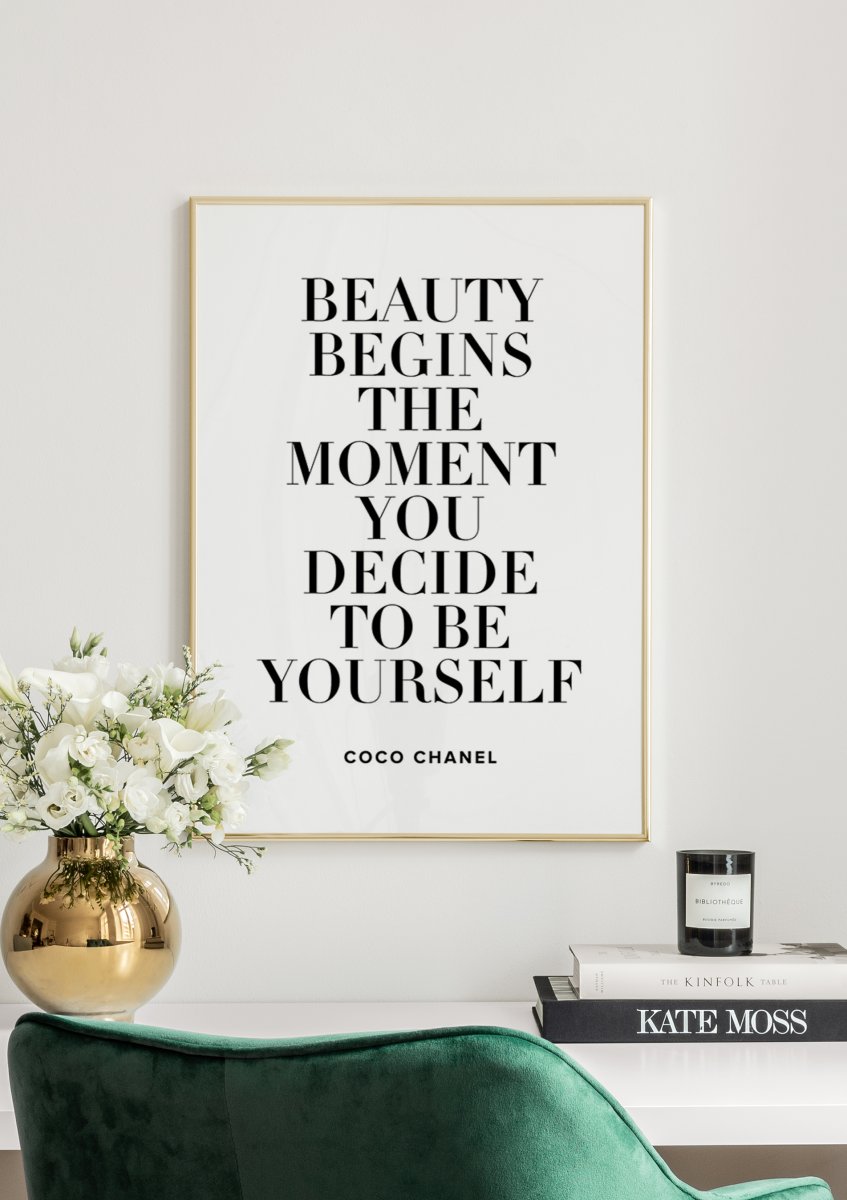 fe backup Forøge Beauty Begins Plakat - Coco Chanel Citat - citat plakat