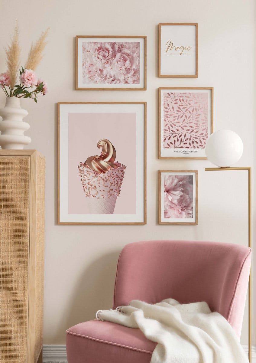 Soft Pink Peonies Poster (30x40 cm) - Poster Store