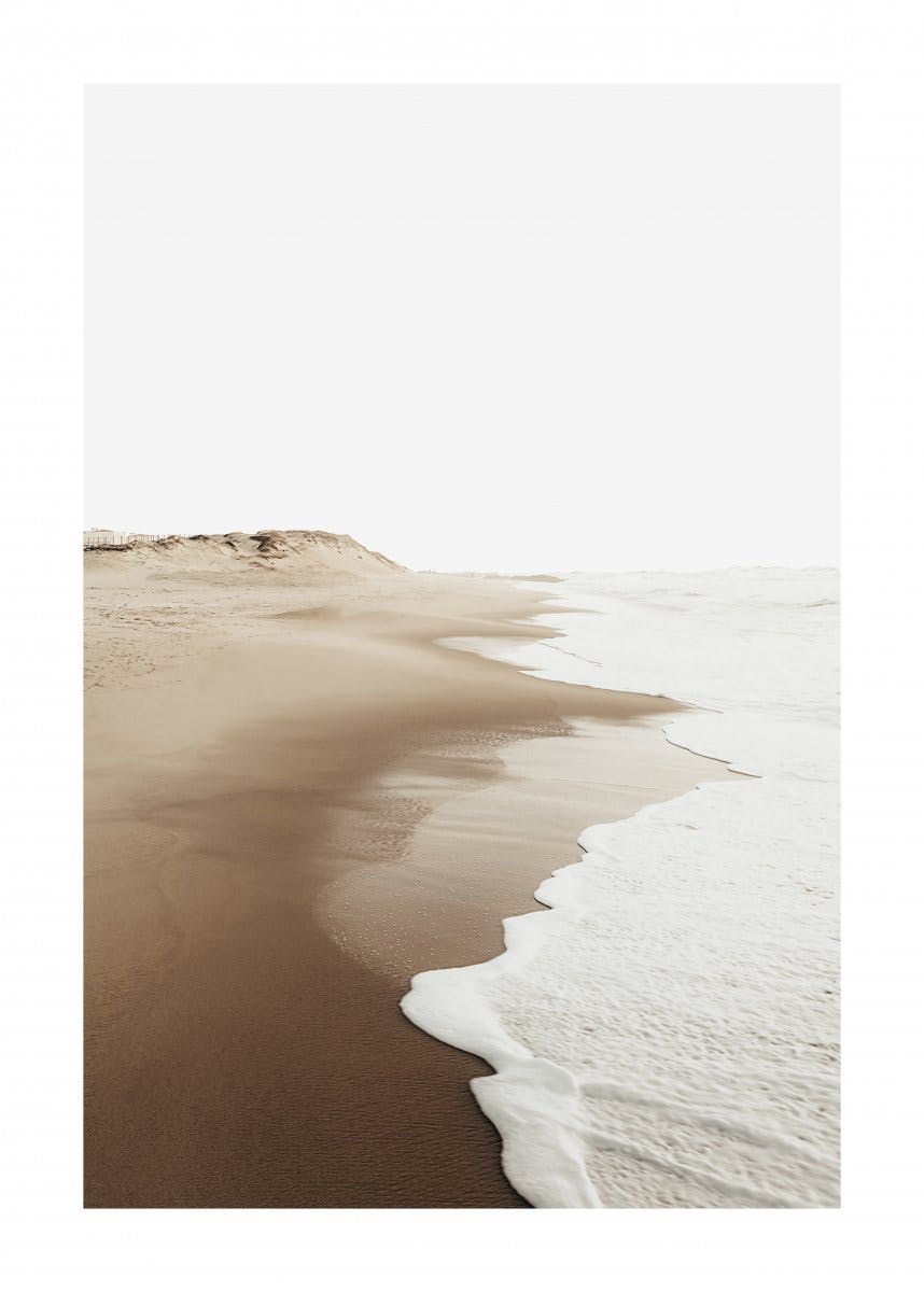 부드러운 해변과 파도 포스터 0