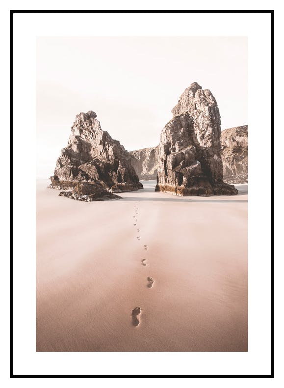 Plakat Ślady Stóp Na Piasku (50x70 cm) - Poster Store