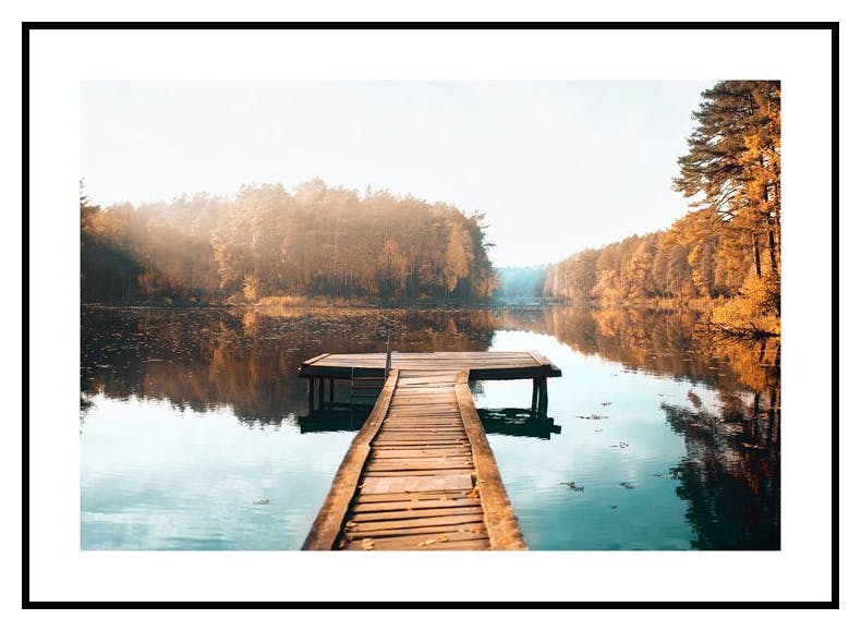 Jetty by Autumn Lake Plakat (50x70 cm) - Poster Store