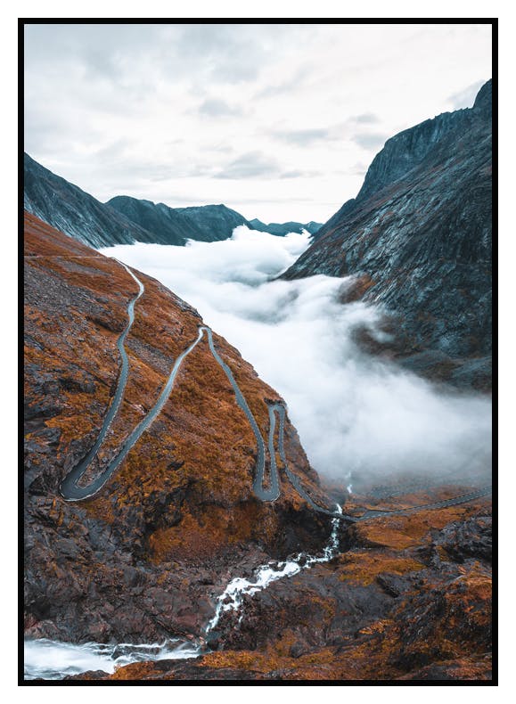 Dimma i Dal Poster (30x40 cm) - Poster Store