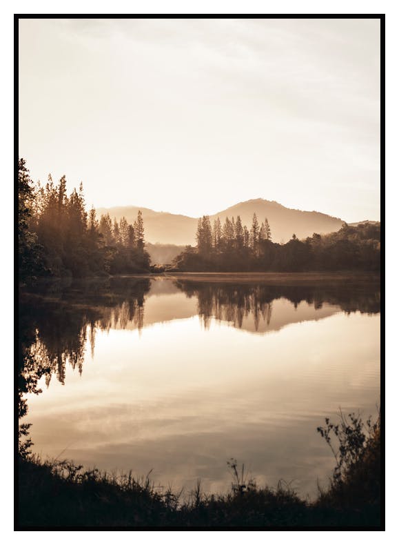 Plakat Mgliste Poranne Jezioro (21x30 cm) - Poster Store