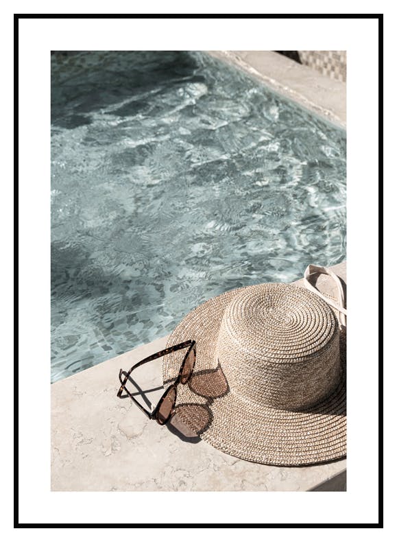 Beach Hat Poster (21x30 cm) - Poster Store
