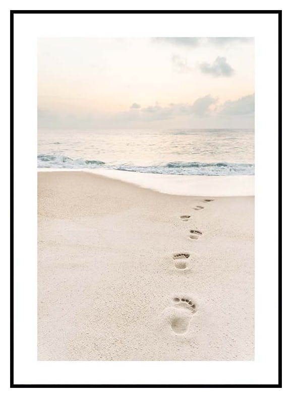 Fotspår i Sanden Poster (30x40 cm) - Poster Store