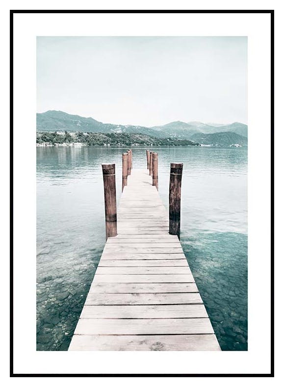 Plakat z drewnianym molo (50x70 cm) - Poster Store