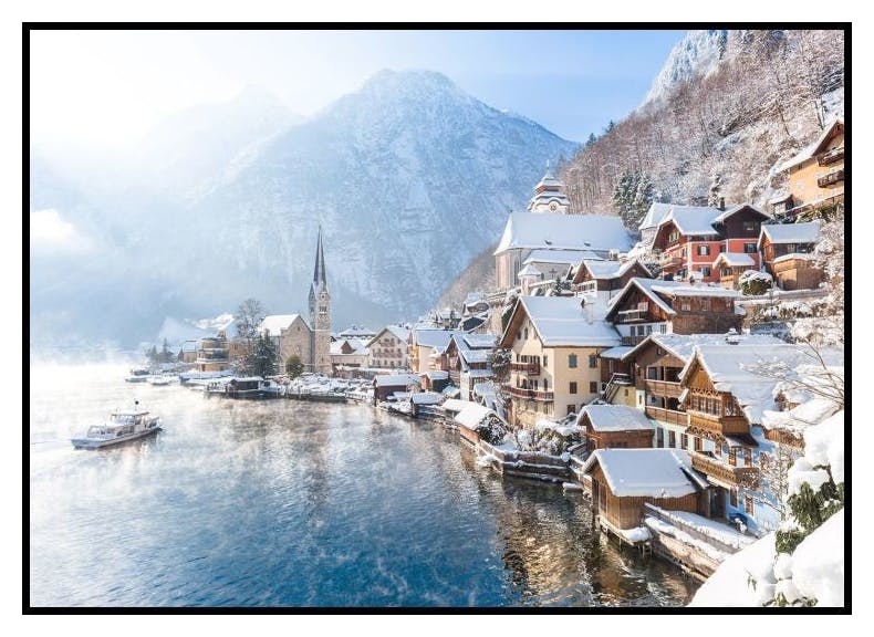 Prints Winter in Hallstatt Poster (50x70 cm) - Poster Store
