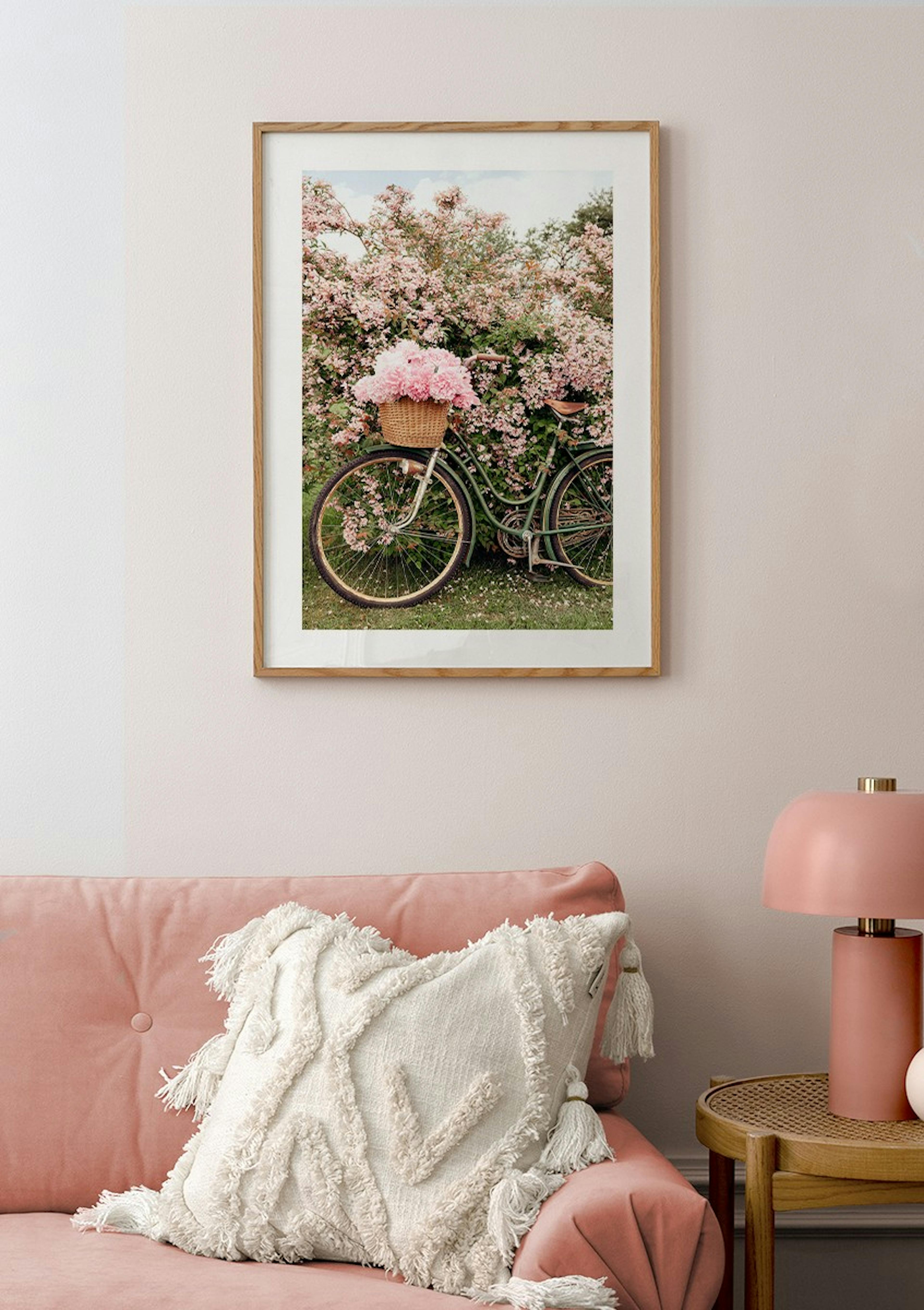 Bicicletă printre Flori Poster thumbnail