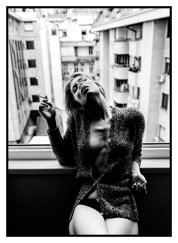 Plakat Smoking Woman (40x50 cm) - Poster Store