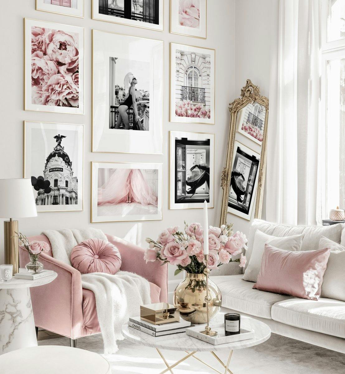 Trendy roze fotowand modeposters bloemenposters gouden fotokaders