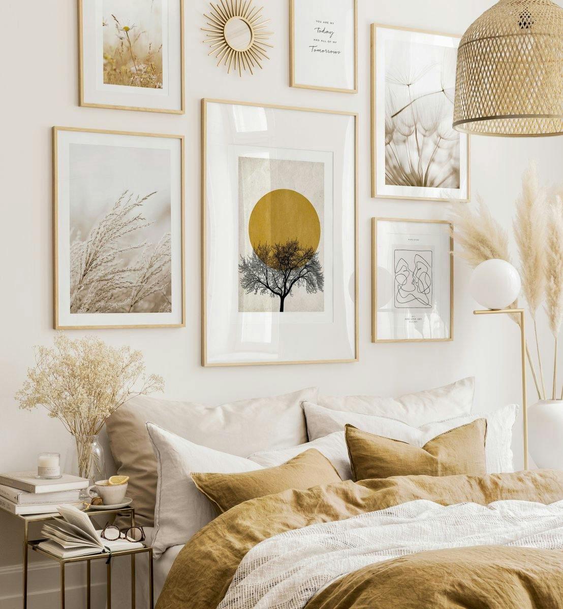 Keltainen vaalea tauluseinä abstraktit julisteet sisustusjulisteet makuuhuoneen taulut