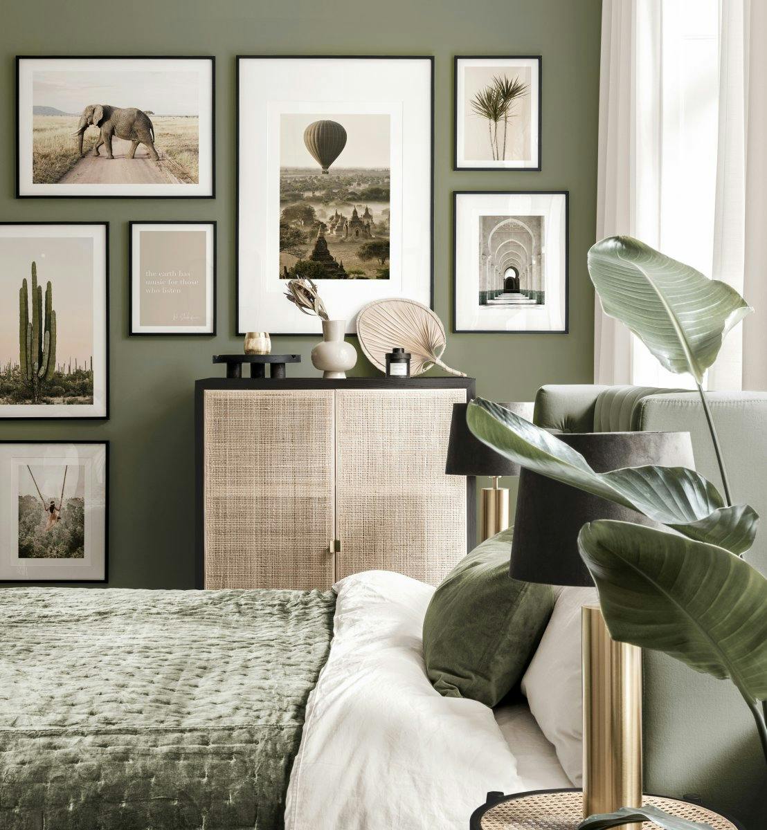 Safari Bilderwand grün-beiges Interior Fotoposter schwarze Holzrahmen