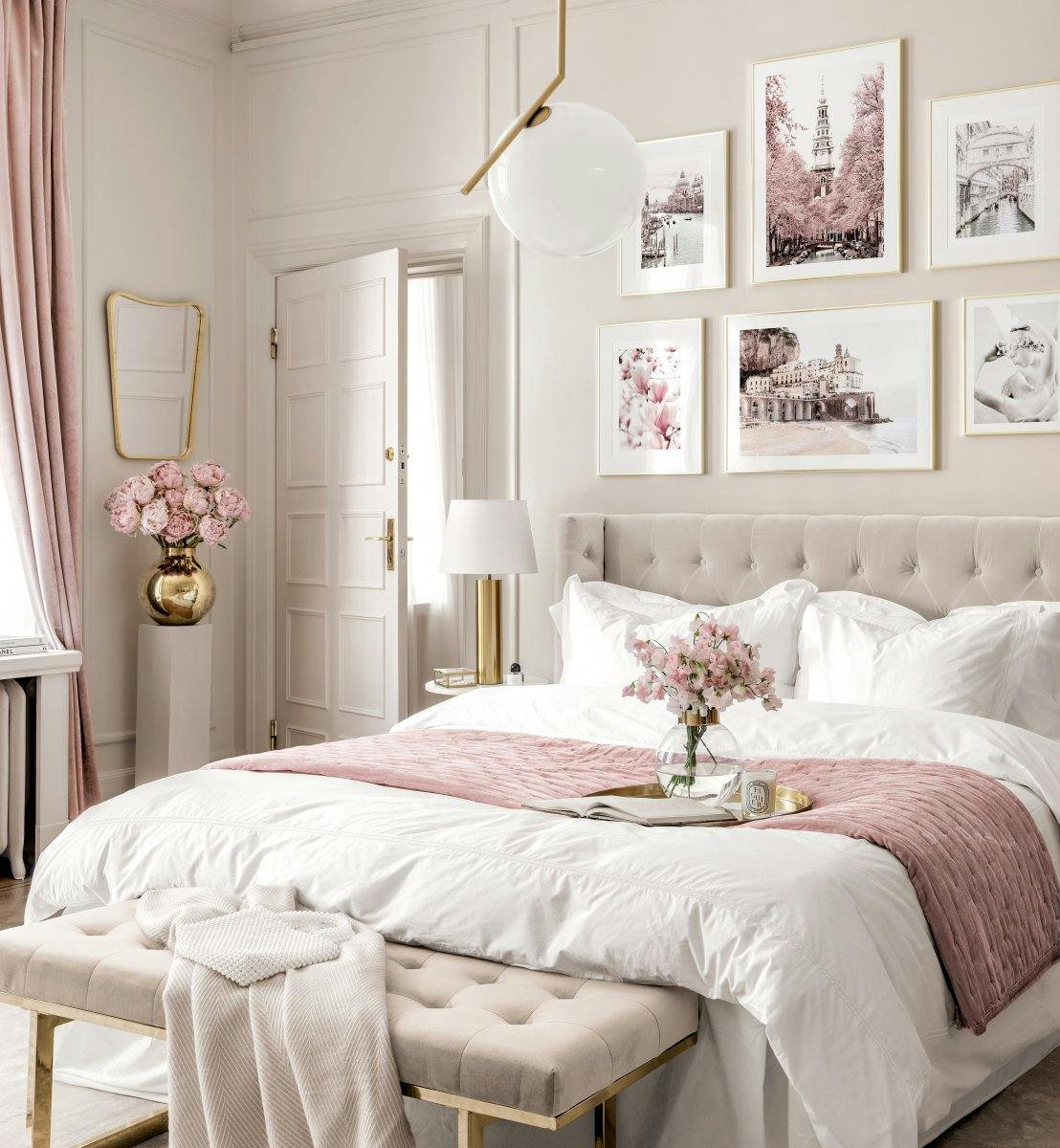 Zomerse roze fotowand Venetië prints bloemen posters gouden fotolijsten