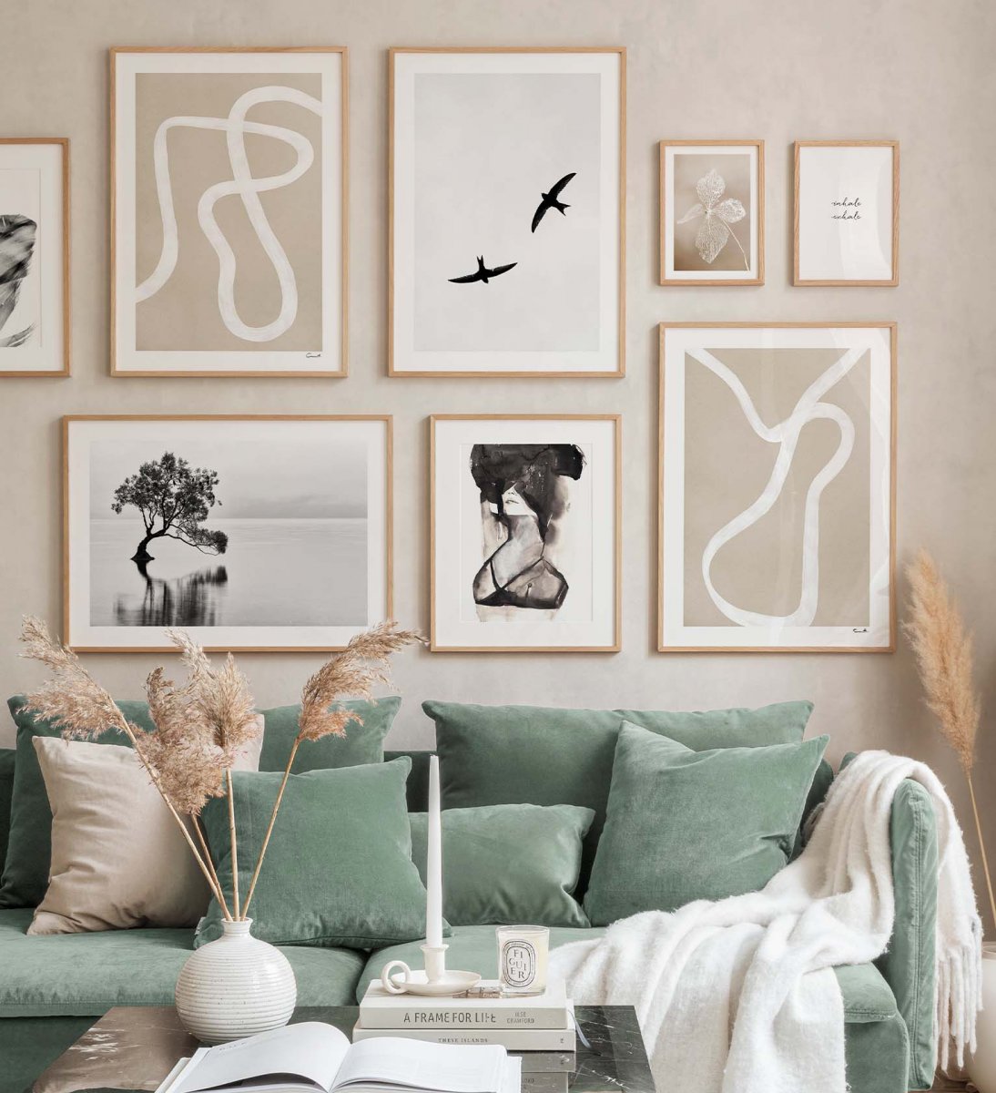 Sluit een verzekering af Mompelen Moederland Wanddecoratie met beige lijnen gecombineerd met monochrome foto's voor in  je woonkamer