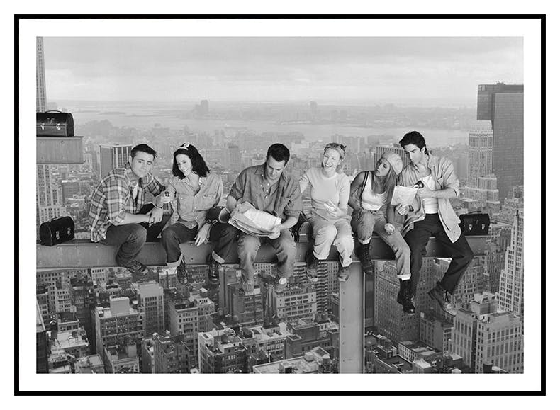 Friends™ - Lunch Atop a Skyscraper Poster (30x40 cm) - Poster Store